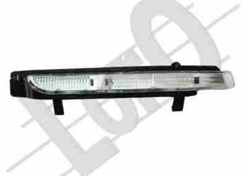 KIERUNKOWSKAZ W LUSTERKU PR-SKODA OCTAVIA 09-12, SUPERB 08->