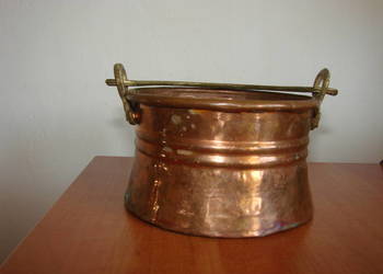 stare miedziane wiaderko