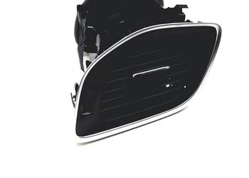 VOLVO S60 V60 prawa kratka nawiewu deska rozdzielcza 313939… VOLVO S60 V60 prawa kratka nawiewu deska rozdzielcza 313939…