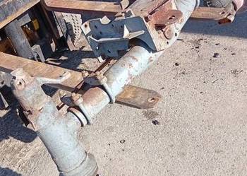 Oś ursus c328 c330 c360