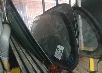 Nissan Almera 3D 1996 1999 n15 szyba karoseryjna lewa