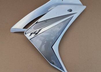 YAMAHA YZF R1 RN19 BOK OWIEWKA BOCZEK PRAWY 408-2835V-00