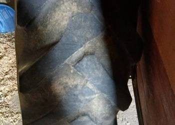 Sprzedam opony tylne stomil do ursusa 360