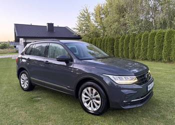 Volkswagen Tiguan 2022/23 Faktura VAT