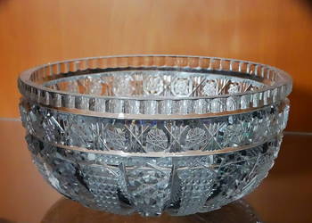 Miska kryształowa, półmisek, salaterka z czasów PRL 21 cm.