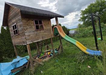 sprzedam domek drewniany  dla.dziecka