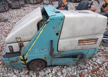Zamiatarka tennant 6400 silnik kubota d905 3 tłokowy