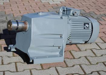 Motoreduktor 11kw. 125obr./min. FIRMY VEM.