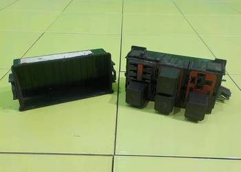 DODGE CALIBER 2.0 B 08r 5D skrzynka bezpiecznikow przekaznik P05084231AB