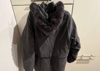 Cieplutka szara duża kurtka z futerkiem Fashion XL