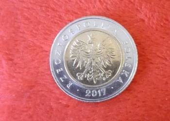 Piękna z roku 2017 złotych 5