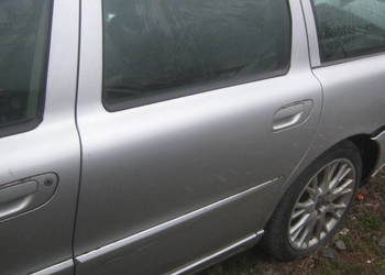 Drzwi lewe tylne lewy tył srebrne 426-26 Volvo v70 II 00-07