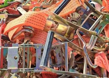 Napinacze pasów transportowych