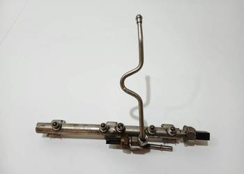 LISTWA WTRYSKOWA BMW E60 7537319