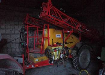 Opryskiwacz polowy PROTON 1500l