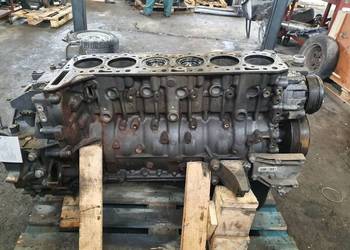 SILNIK DÓŁ RENAULT MIDLUM D 280 E6 DTI8 2016