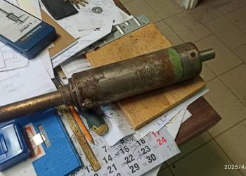 wrzeciennik do strugarki 4 stronnej weinig fi 25 mm z łożyskowaniem