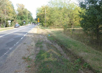 Działka przy drodze przelotowej w Józefowie