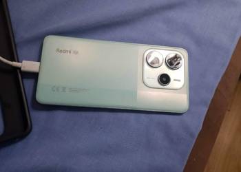 Telefon komórkowy smartfon z Androidem