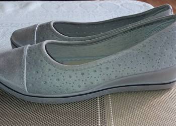 Nienoszone lekkie buty damskie r. 38 Bella Paris