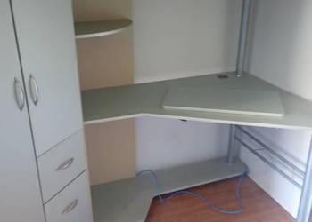 Łóżko IKEA SVÄRTA z biurkiem i szafą - kompletny zestaw