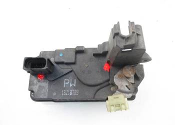 ZAMEK PRAWY PRZEDNI OPEL ASTRA III H 13210739PW