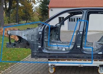 BMW G05 X5 3.0d 2019r  PODŁUŻNICA ĆWIARTKA LEWY PRZÓD SŁUPEK ŚRODKOWY