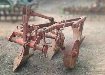 Pług 3 skibowy 3 skiby