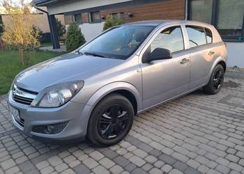 Opel Astra 2009 1.4 Zadbany