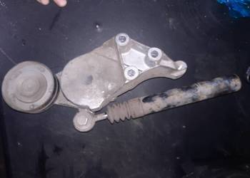 Napinacz paska golf 1.9 tdi