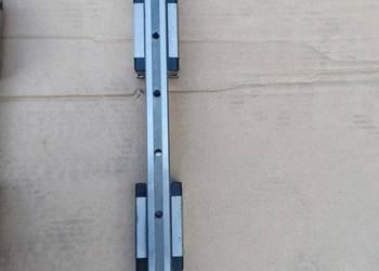 Prowadnice liniowe 2szt nowe R165122220