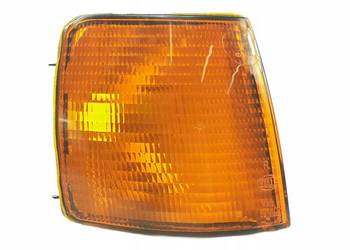 KIERUNKOWSKA KIERUNEK PRAWY P PRZÓD PASSAT B3 HELLA 88-93- 9EL133714011