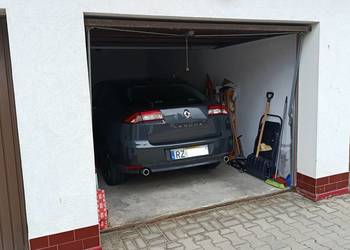 Renault Laguna 3 - Liftback 5 drzwi