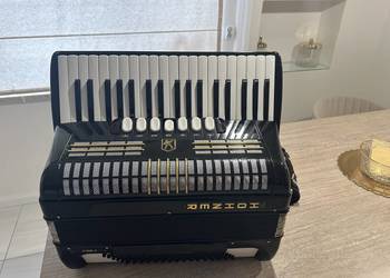 Akordeon HOHNER VERDII II