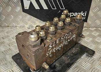 Rozdzielacz hydrauliczny Case 590 SLE serwopower 1998r