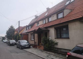 Sprzedam 1/2 udziału w prawie własności działki o nr ewidencyjnym 238 poło…