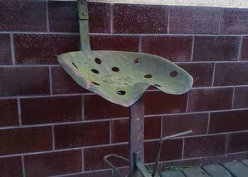 Mega Oldschoolowy Metalowy Taboret Loft