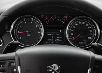 Peugeot 508 licznik naprawa wymiana silniczek krokowy licznika + kalibracja