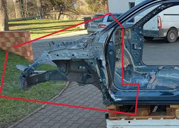 Honda HR-V III eHEV, 2022r. ĆWIARTKA PODŁUŹNICA LEWY PRZÓD 