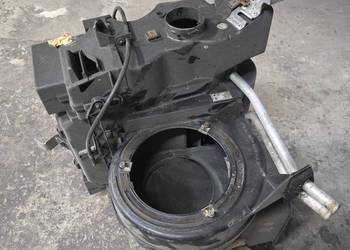 Mercedes W123 beczka nagrzewnica obudowa wkład