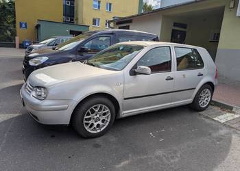 Volkswagen golf IV 1.4 75km klimatyzacja ABS alufelgi