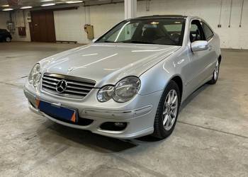 mercedes c klase c200