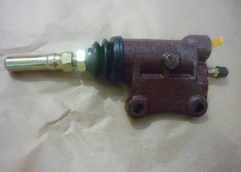 Siłownik sprzęgła do poradzieckiej techniki