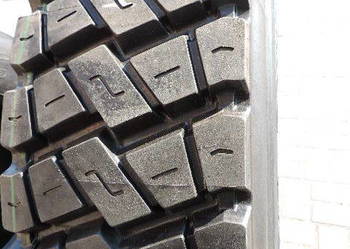 Opona 315/80R22.5 Bieżnikowana