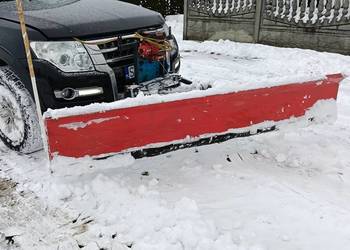 Pług do śniegu do samochodu