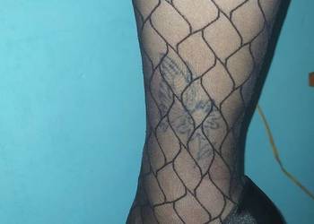 Zjawiskowe nowe czarne cienkie rajstopy w kratkę Gabriella roz 4 -6.