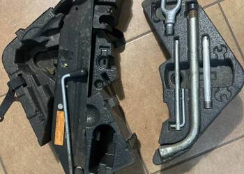 ZESTAW NAPRACZY VW TOUAREG 7L0012112 PODNOŚNIK LEWAREK