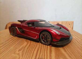 Koenigsegg Jesko Absolut Model Skala 1/24 NOWY