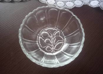 Salaterka przezroczysta