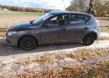 hyundai I30 1.6 crdi 09r 9A części z tego auta